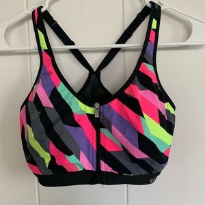 VS Very Sexy Sport Knockout 32D